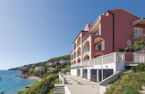 Celina Apartment | 1 bedroom beach front apartment in Stanici