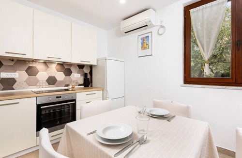 Malinska-Dubasnica Apartment | 1 bedroom cozy apartment in Malinska