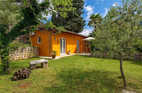 Ika House | 1 bedroom lovely home in Lovran