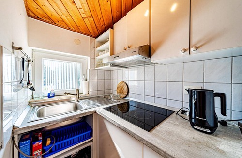 Kuciste Apartment | 1 bedroom pet friendly apartment in Viganj