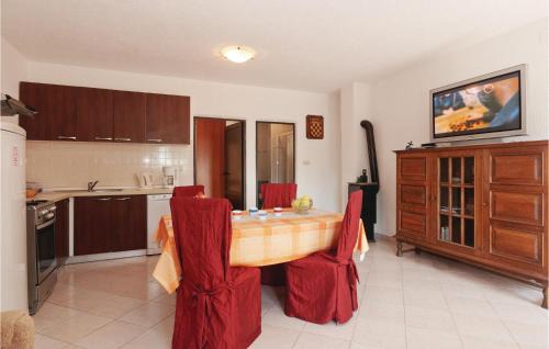 Cesarica Apartment | 1 Bedroom Pet Friendly Apartment In Cesarica
