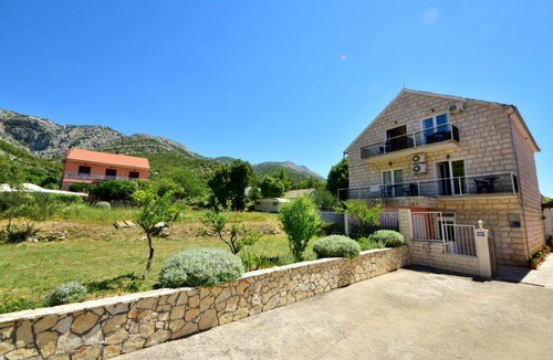 Cove Tri Zala (Zrnovo) Apartment | 18 m² Apartment ∙ 1 bedroom ∙ 2 guests