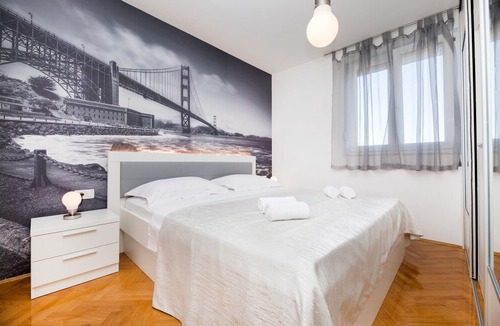Mejasi Apartment | 2 bedroom accommodation in Split
