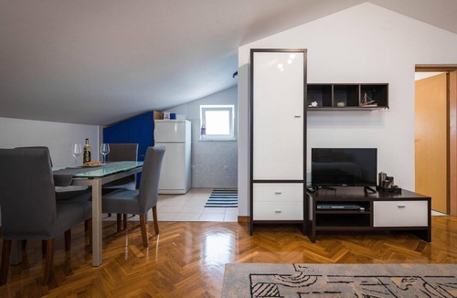 Barbariga Apartment | 2 bedroom amazing apartment in Betiga
