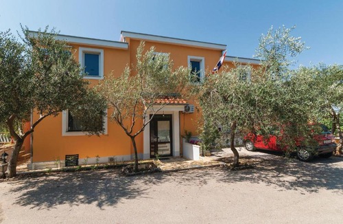 Posedarje Apartment | 2 Bedroom Amazing Apartment In Posedarje