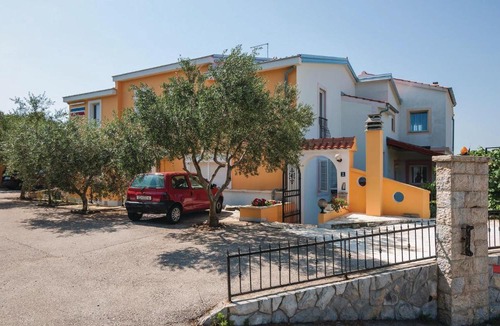 Posedarje Apartment | 2 Bedroom Amazing Apartment In Posedarje