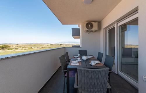 Povljana Apartment | 2 Bedroom Amazing Apartment In Povljana