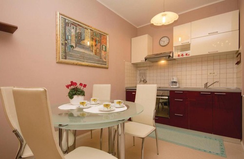 Opric Apartment | 2 Bedroom Amazing Apartment In Ika