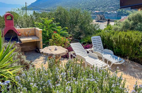 Pokrivenik Apartment | 2 bedroom awesome apartment in Gdinj