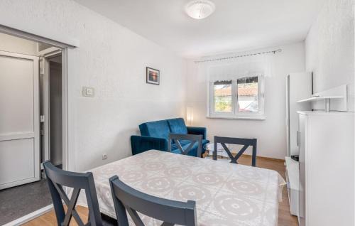 Sveti Juraj Apartment | 2 Bedroom Beach Front Apartment In Sveti Juraj