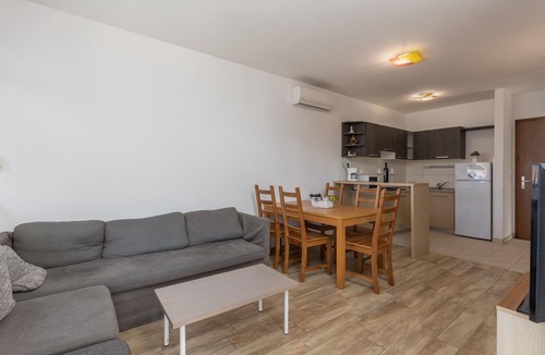 Njivice Apartment | 2 bedroom cozy apartment in Njivice