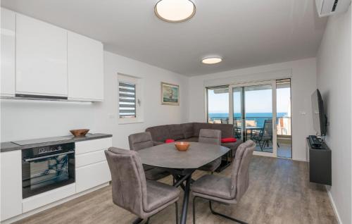 Tucepi Apartment | 2 Bedroom Cozy Apartment In Tucepi