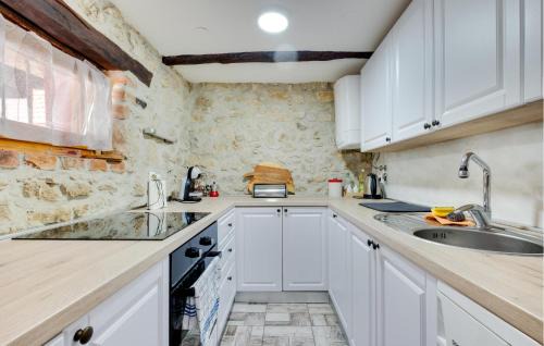Bosiljevo House | 2 Bedroom Cozy Home In Netretic