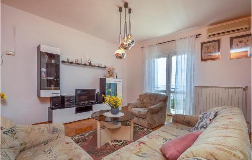 Koromacno Apartment | 2 Bedroom Gorgeous Apartment In Koromacno