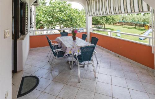 Zambratija Apartment | 2 Bedroom Gorgeous Apartment In Savudrija