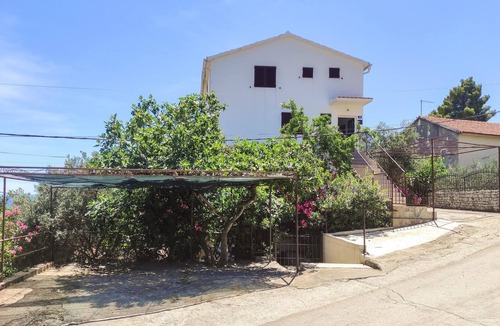 Businci Apartment | 2 bedroom gorgeous apartment in Okrug Gornji