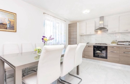 Klanfari Apartment | 2 bedroom lovely apartment in Dramalj