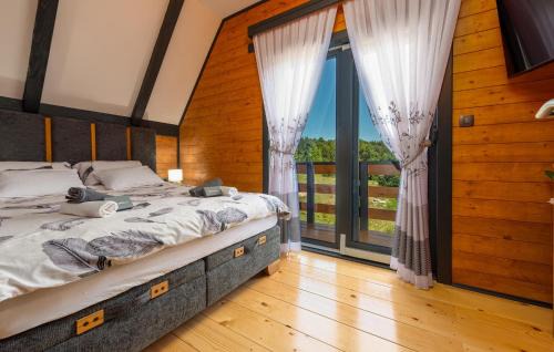 Otocac House | 2 Bedroom Luxurious Home In Lipovlje