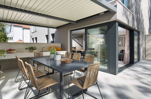 Krizine Other | 260 m² Accommodation ∙ 4 bedrooms ∙ 10 guests