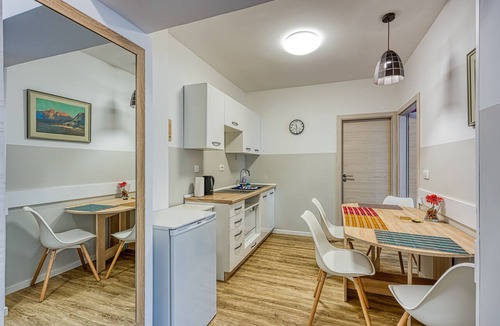 Novo Mesto Apartment | 2BR Apartment Jantar Novo Mesto, Novo mesto, Slovenia