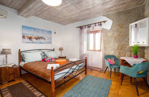 Kucine House | 3 bedroom accommodation in Kucine