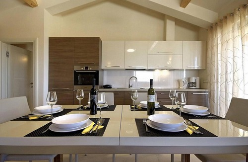 Markovac House | 3 bedroom accommodation in Visnjan