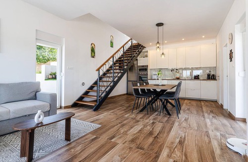 Raslina House | 3 bedroom amazing home in Sibenik