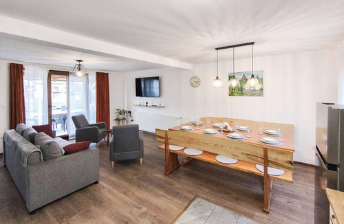 Gospic House | 3 bedroom awesome home in Gospic