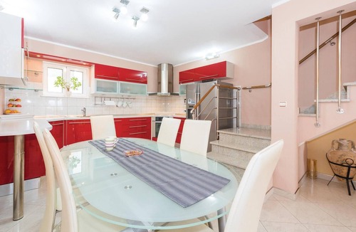 Brodarica House | 3 bedroom cozy home in Sibenik