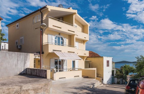 Brodarica House | 3 bedroom cozy home in Sibenik