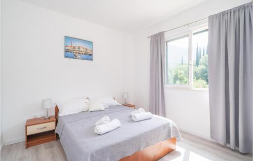 Komolac Apartment | 3 Bedroom Gorgeous Apartment In Dubrovnik
