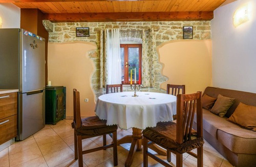Gracisce House | 3 bedroom gorgeous home in Mandalencici