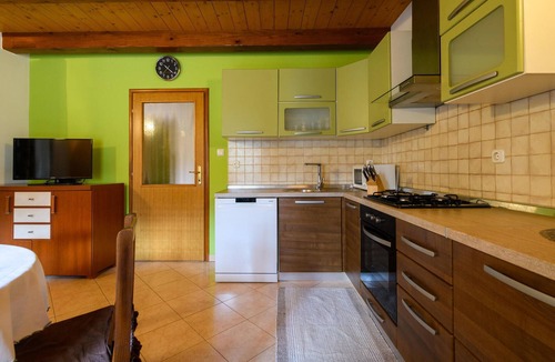 Gracisce House | 3 bedroom gorgeous home in Mandalencici