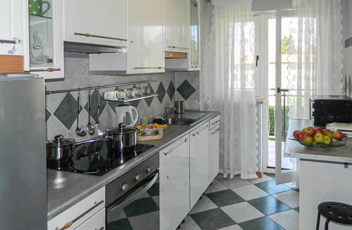 Susnjici Apartment | 3 bedroom nice apartment in Susnjici