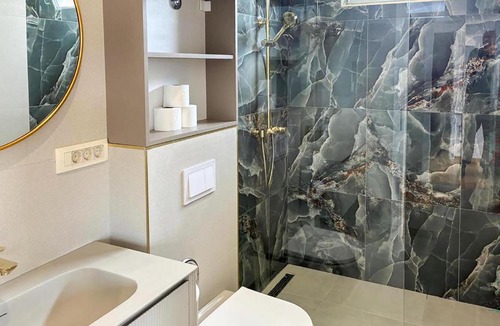 Kula Norinska Apartment | 3 Bedroom Stunning Apartment In Krvavac Ii