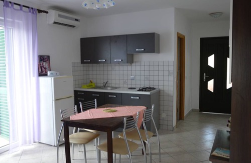 Stara Novalja Apartment | 32 m² Apartment ∙ 1 bedroom ∙ 3 guests