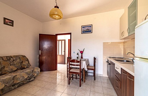 Cove Tri Zala (Zrnovo) Apartment | 36 m² Apartment ∙ 1 bedroom ∙ 4 guests