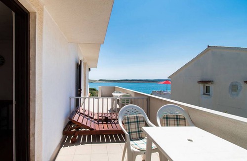 Povljana Apartment | 36 m² Apartment ∙ 2 bedrooms ∙ 4 guests