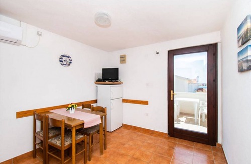 Povljana Apartment | 36 m² Apartment ∙ 2 bedrooms ∙ 4 guests