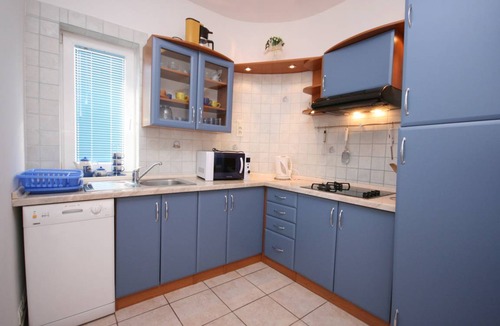 Stara Novalja Apartment | 39 m² Apartment ∙ 2 bedrooms ∙ 4 guests