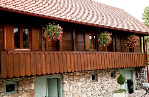 Ribnik House | 3BR Country House with Pool & WiFi