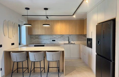 Porec Villa | 4-Bdroom Family Villa Sleeps 20 w/Pool and Hot tub