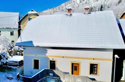 Podkoren Apartment | 4 Bedroom House - Jacuzzi - Jacobs Resort
