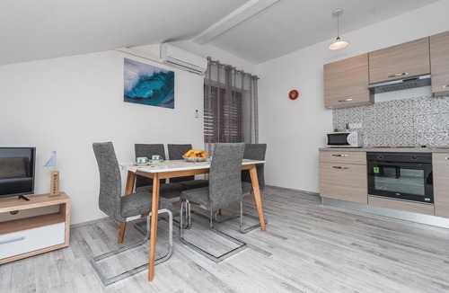 Nin House | 4 bedroom nice home in Privlaka