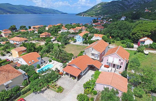 Cove Tri Zala (Zrnovo) Apartment | 50 m² Apartment ∙ 2 bedrooms ∙ 6 guests