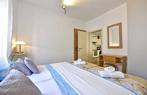 Nova Vas Apartment | 60 m² Apartment ∙ 3 bedrooms ∙ 4 guests