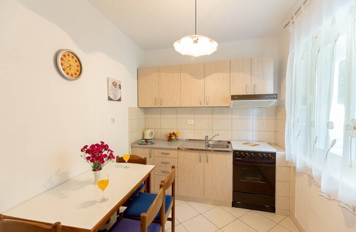 Cove Tri Zala (Zrnovo) Apartment | 62 m² Apartment ∙ 2 bedrooms ∙ 4 guests