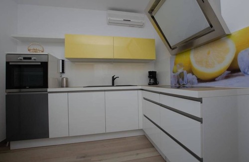 Bol Apartment | 65 m² Apartment ∙ 2 bedrooms ∙ 4 guests