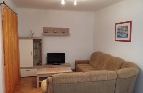 Rab Town Apartment | 76 m² Apartment ∙ 2 bedrooms ∙ 6 guests
