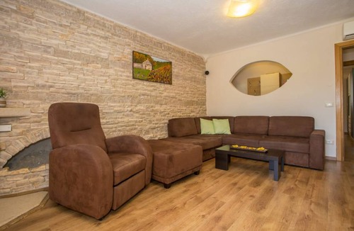 Nova Vas Apartment | 78 m² Apartment ∙ 2 bedrooms ∙ 4 guests